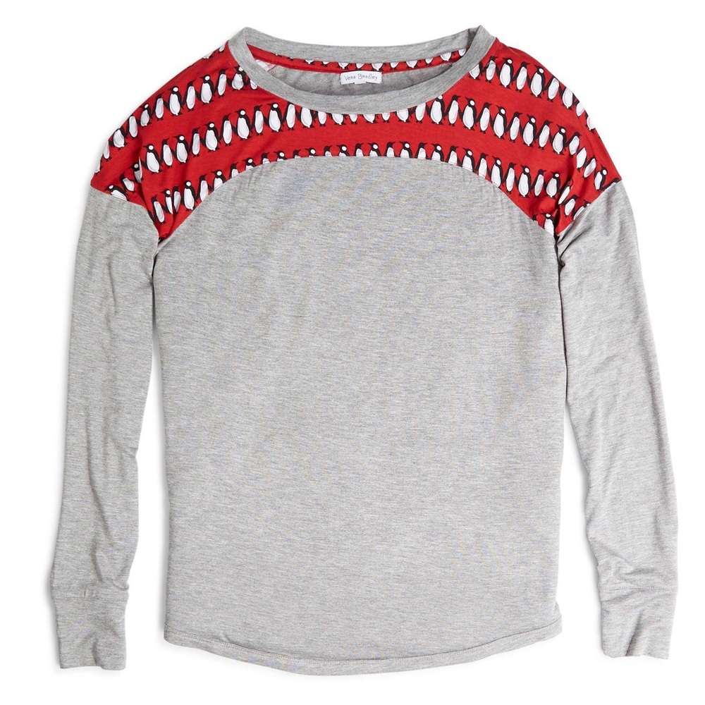 NWT Vera Bradley Red Grey Penguins Pajama Top